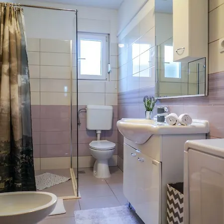 شقة Dadic Kaštela