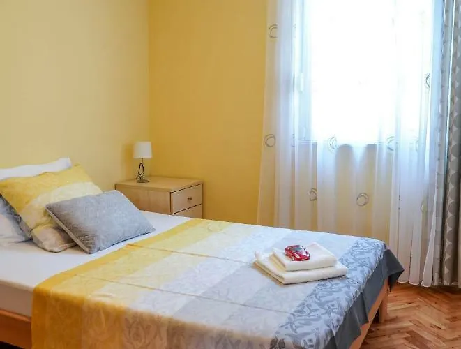 Appartamento Dadic Kaštela