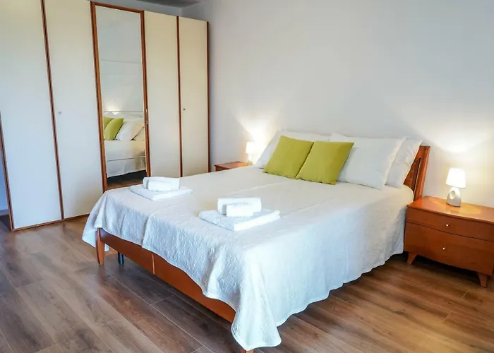 Dadic Appartamento Kaštela